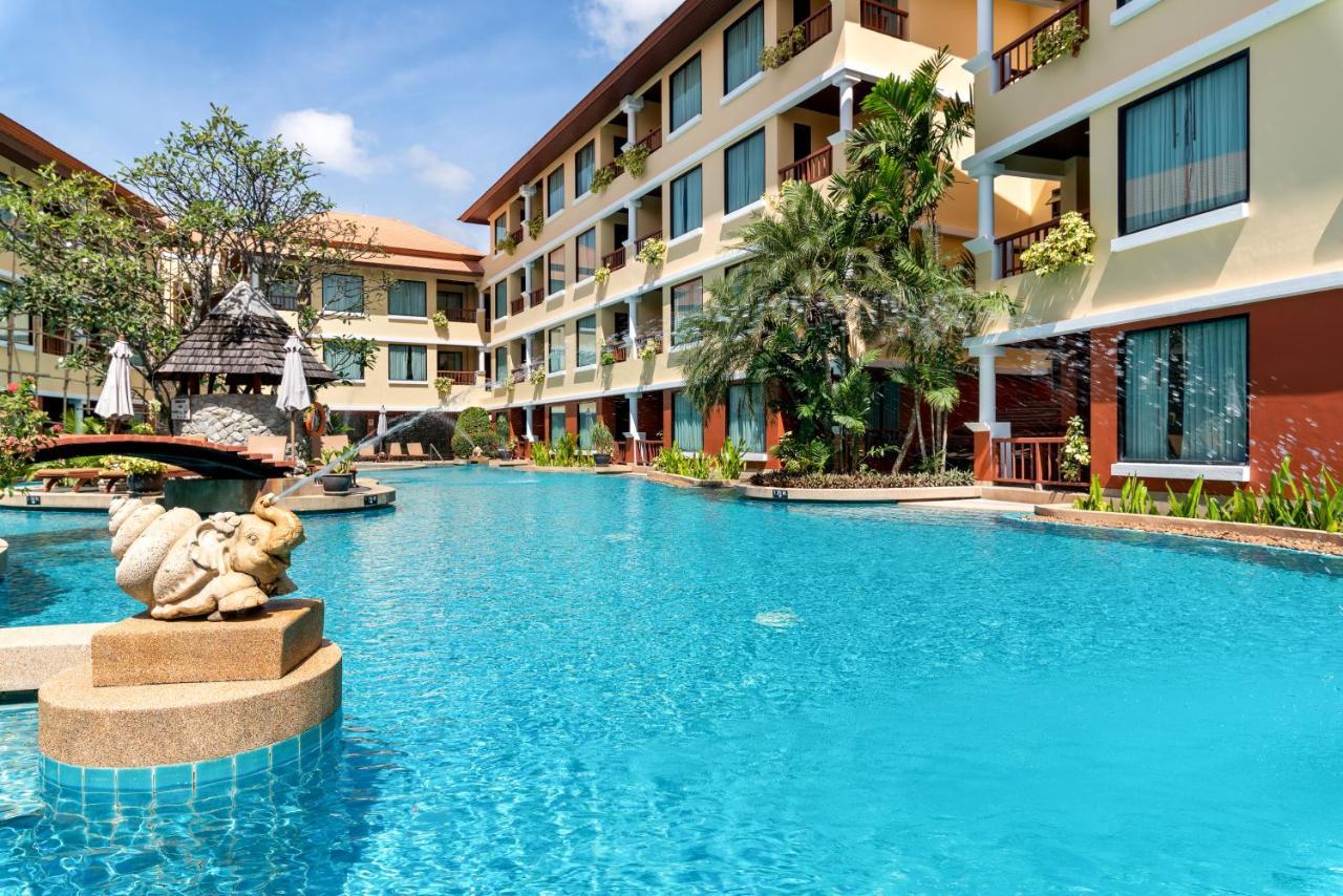 Double or Twin Room Pool Access